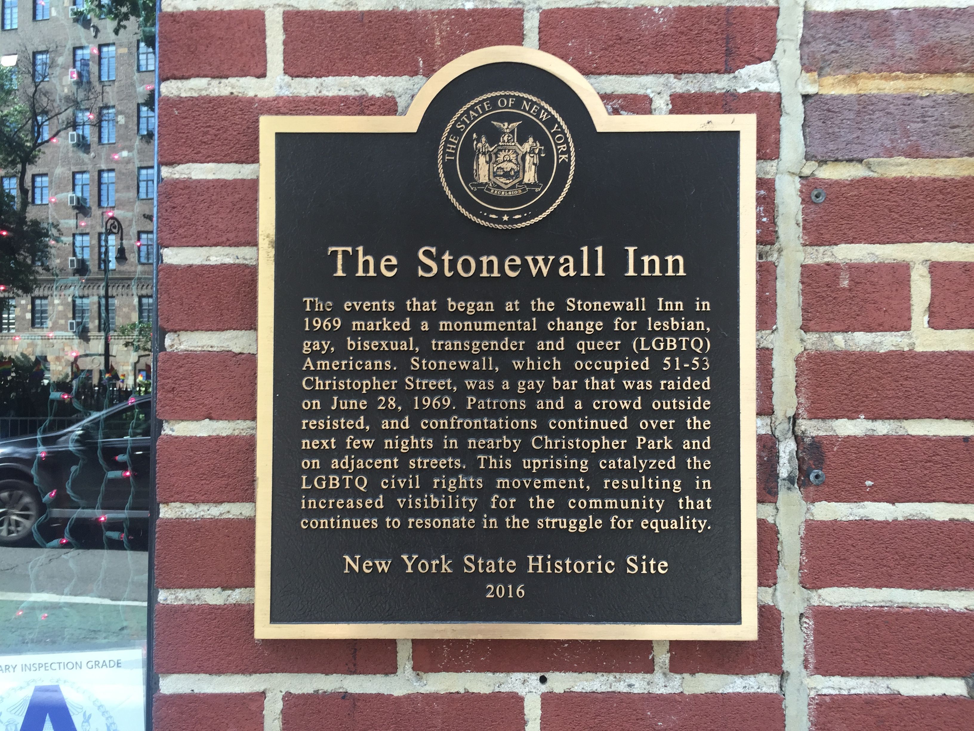 The_Plaque_at_Stonewall_Inn_59d58d26e1.jpg